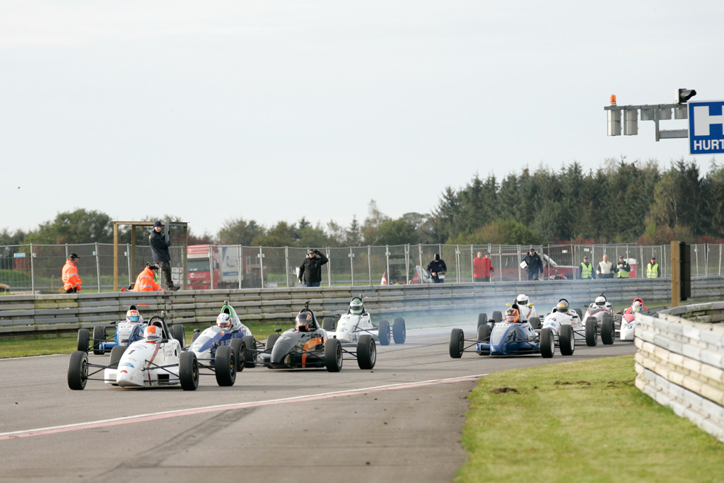 En ny sæson i Formel Ford skydes i weekenden i gang på Padborg Park.
(Foto: Henning Smed)